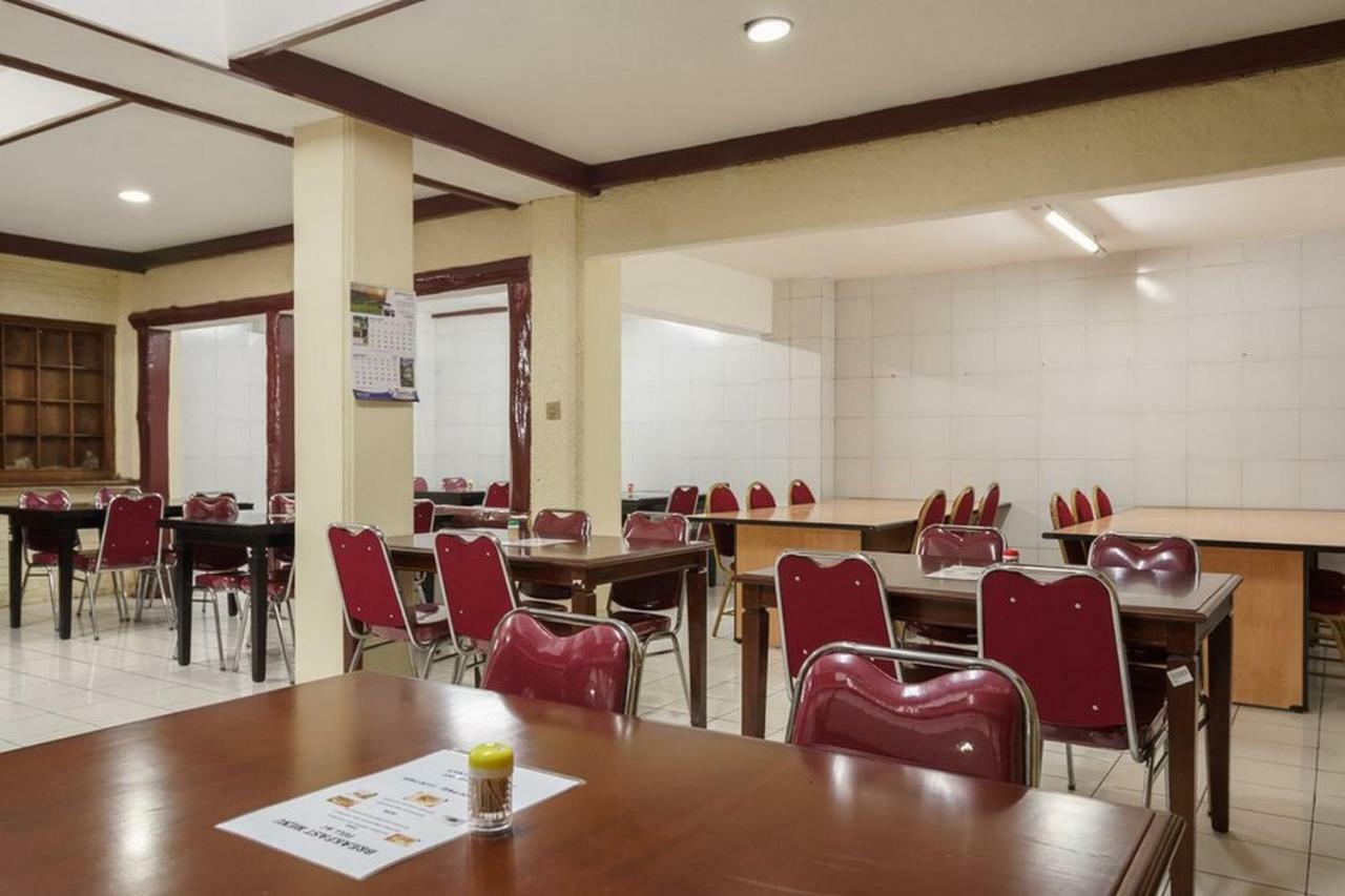 Reddoorz @ Jalan Jaksa Jakarta Exteriér fotografie